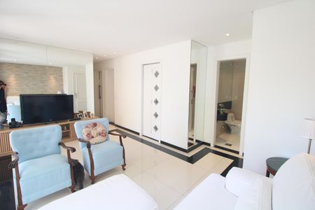 Sala de apartamento à venda com 3 quartos, 94m² em Vila Campo Grande, São Paulo