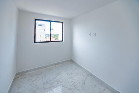 Apartamento à venda com 55m², 2 quartos e 1 vagaQuarto 2
