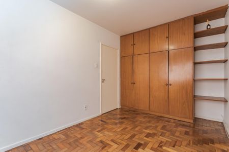 Quarto 1 de apartamento para alugar com 2 quartos, 82m² em Jardim Botânico, Porto Alegre