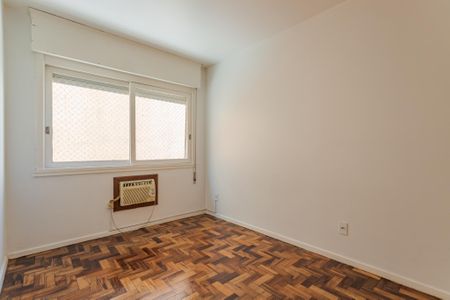Quarto 2 de apartamento para alugar com 2 quartos, 82m² em Jardim Botânico, Porto Alegre