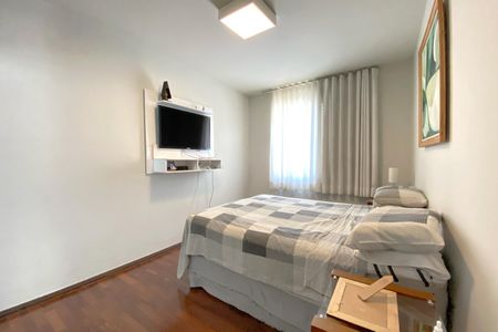 Apartamento à venda com 250m², 5 quartos e 2 vagasSuite 1