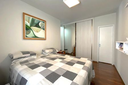 Apartamento à venda com 250m², 5 quartos e 2 vagasSuite 1