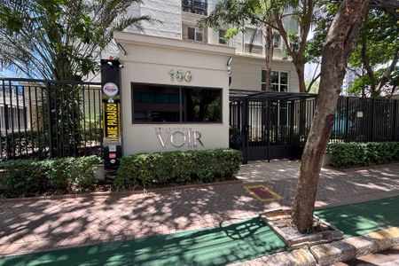 Apartamento à venda com 233m², 3 quartos e 4 vagas Apartamento à venda com 233m², 3 quartos e 4 vagasfachada predio