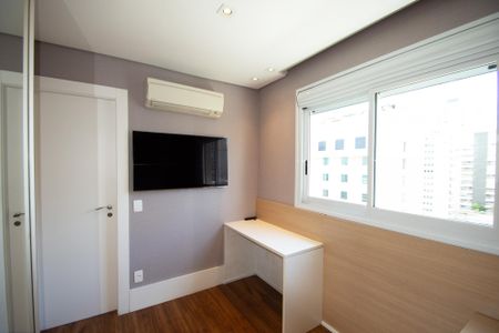 Apartamento à venda com 233m², 3 quartos e 4 vagas Apartamento à venda com 233m², 3 quartos e 4 vagassuite 3