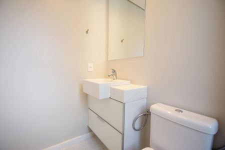 Apartamento à venda com 233m², 3 quartos e 4 vagas Apartamento à venda com 233m², 3 quartos e 4 vagasbanheiro suite 3