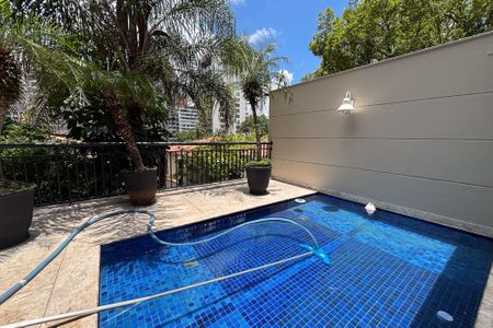 Apartamento à venda com 233m², 3 quartos e 4 vagas Apartamento à venda com 233m², 3 quartos e 4 vagaspiscina infantil