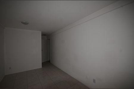Sala de apartamento para alugar com 2 quartos, 64m² em Praça Seca, Rio de Janeiro