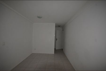 Sala de apartamento para alugar com 2 quartos, 64m² em Praça Seca, Rio de Janeiro