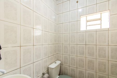 Banheiro de casa para alugar com 1 quarto, 540m² em Parque Boturussu, São Paulo