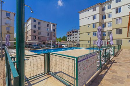 Apartamento à venda com 43m², 2 quartos e 1 vaga Apartamento à venda com 43m², 2 quartos e 1 vagaÁrea comum - Piscina