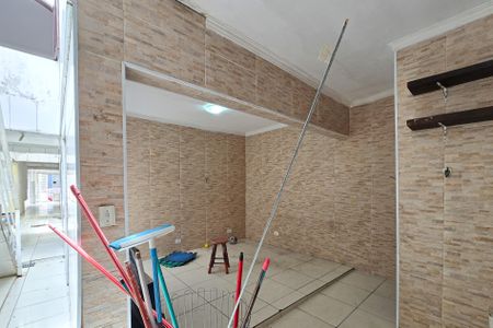 Casa para alugar com 150m², 3 quartos e 1 vagaÁrea  - Churrasqueira