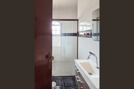 Casa para alugar com 150m², 3 quartos e 1 vagaBanheiro - Suíte