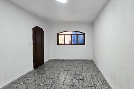 Casa para alugar com 150m², 3 quartos e 1 vagaSala