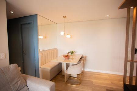 SALA de apartamento à venda com 2 quartos, 59m² em Parque Sao Domingos, São Paulo