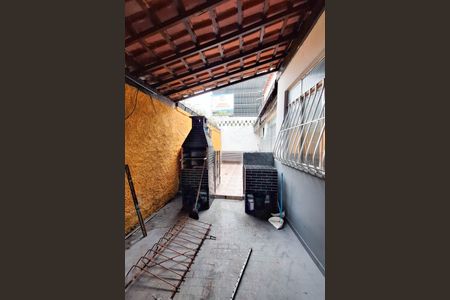 Casa para alugar com 780m², 2 quartos e 2 vagasQuintal