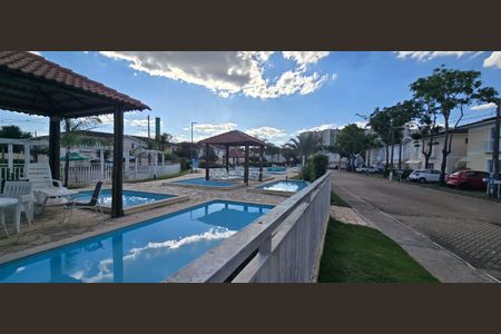 Casa de condomínio à venda com 120m², 3 quartos e 2 vagas