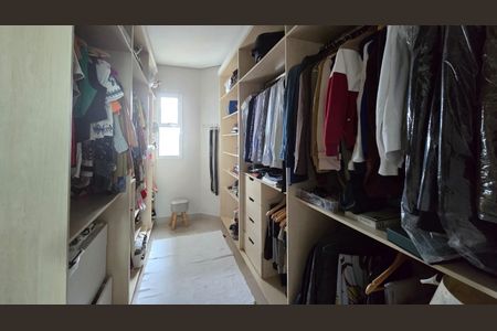 Casa de condomínio para alugar com 292m², 5 quartos e 2 vagasSuíte 3