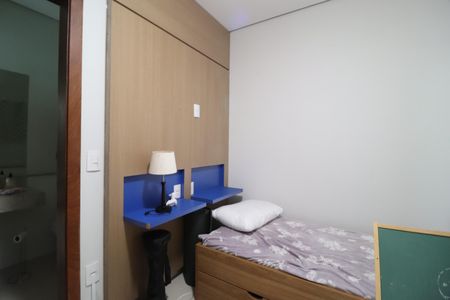 Casa de condomínio para alugar com 292m², 5 quartos e 2 vagasSuíte