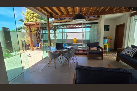 Casa de condomínio para alugar com 292m², 5 quartos e 2 vagasVaranda gourmet