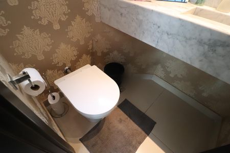 Casa de condomínio para alugar com 292m², 5 quartos e 2 vagasLavabo 1