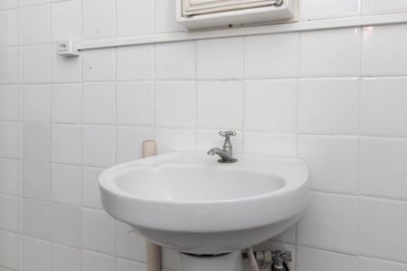 Apartamento à venda com 52m², 1 quarto e sem vagaBanheiro