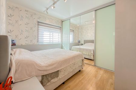 Apartamento à venda com 97m², 3 quartos e 2 vagas Apartamento à venda com 97m², 3 quartos e 2 vagasSuíte