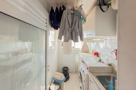 Apartamento à venda com 97m², 3 quartos e 2 vagas Apartamento à venda com 97m², 3 quartos e 2 vagasÁrea de Serviço