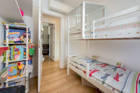 Apartamento à venda com 97m², 3 quartos e 2 vagas Apartamento à venda com 97m², 3 quartos e 2 vagasQuarto 1