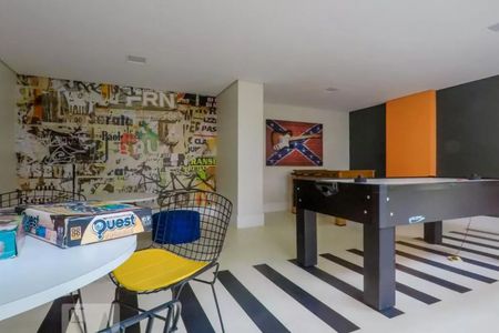 Apartamento à venda com 97m², 3 quartos e 2 vagas Apartamento à venda com 97m², 3 quartos e 2 vagasSalão de jogos