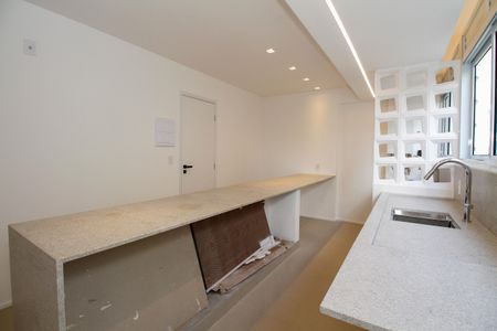 Apartamento à venda com 87m², 2 quartos e sem vagaCozinha e Área de Serviço