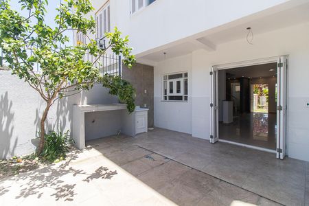 Casa à venda com 185m², 3 quartos e 3 vagasQuintal