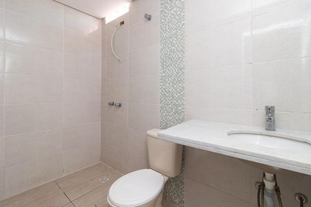 Casa à venda com 185m², 3 quartos e 3 vagasBanheiro Social 1