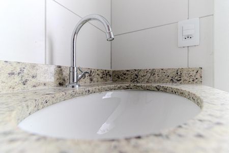 Banheiro de kitnet/studio à venda com 1 quarto, 20m² em República, São Paulo