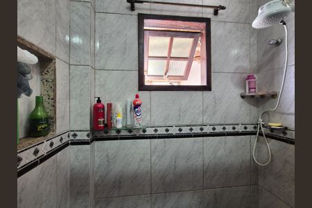 Casa de condomínio para alugar com 85m², 2 quartos e 1 vaga Casa de condomínio para alugar com 85m², 2 quartos e 1 vagaBanheiro