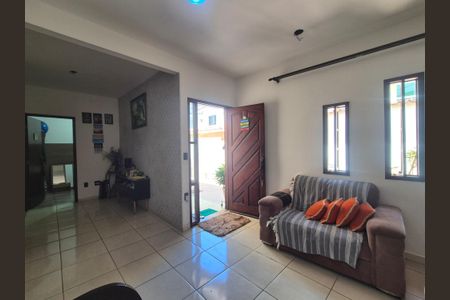 Sala de casa de condomínio para alugar com 2 quartos, 85m² em Vargem Pequena, Rio de Janeiro