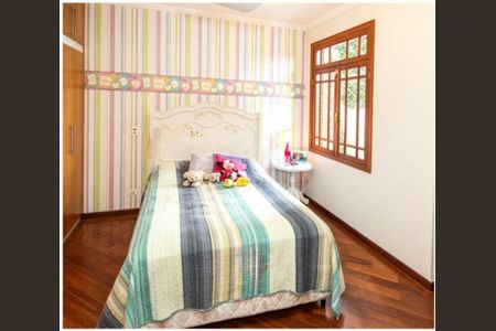 Casa à venda com 4 quartos, 419m² em Jardim dos Estados, São Paulo