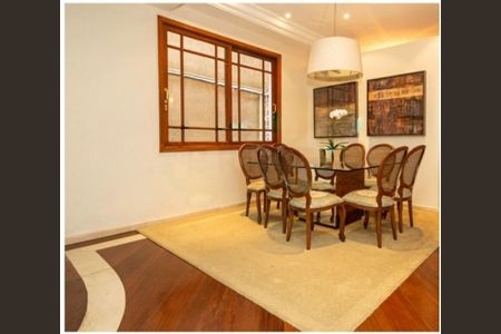 Casa à venda com 4 quartos, 419m² em Jardim dos Estados, São Paulo