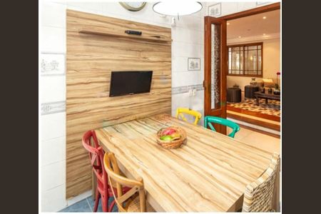 Casa à venda com 419m², 4 quartos e 2 vagas