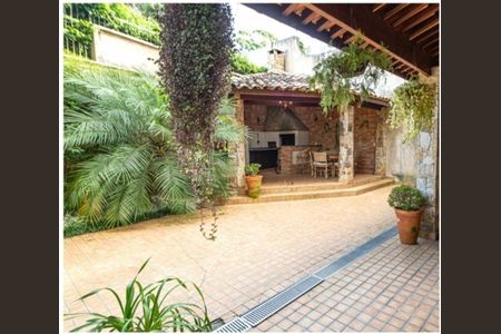 Casa à venda com 419m², 4 quartos e 2 vagas