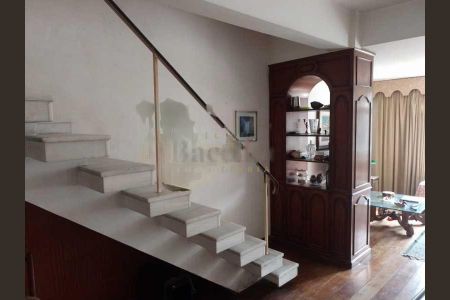 Casa à venda com 4 quartos, 240m² em Tijuca, Rio de Janeiro