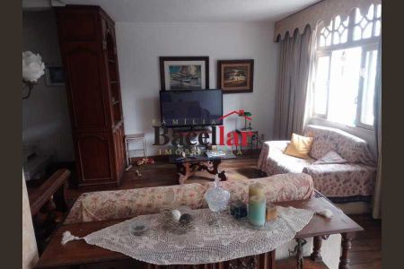 Casa à venda com 4 quartos, 240m² em Tijuca, Rio de Janeiro