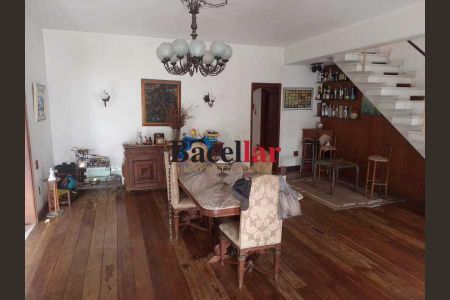 Casa à venda com 4 quartos, 240m² em Tijuca, Rio de Janeiro
