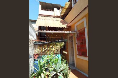 Casa à venda com 120m², 3 quartos e 2 vagas