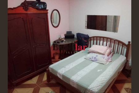 Casa à venda com 120m², 3 quartos e 2 vagas