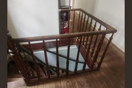 Casa à venda com 102m², 4 quartos e sem vaga