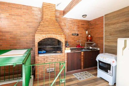 Casa à venda com 312m², 4 quartos e 2 vagas