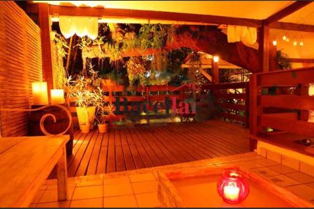 Casa de condomínio à venda com 433m², 4 quartos e 8 vagas