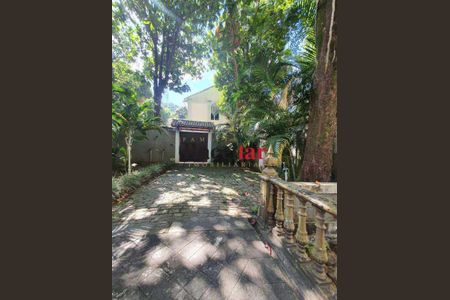 Casa de condomínio à venda com 433m², 4 quartos e 8 vagas