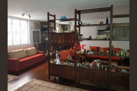 Casa à venda com 4 quartos, 337m² em Grajaú, Rio de Janeiro