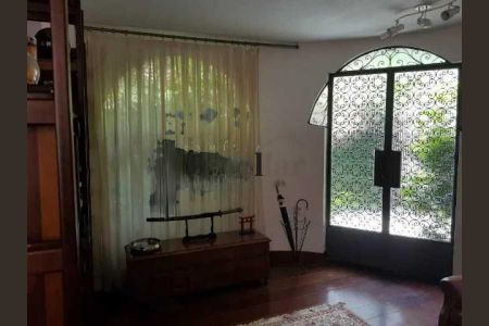 Casa à venda com 4 quartos, 337m² em Grajaú, Rio de Janeiro